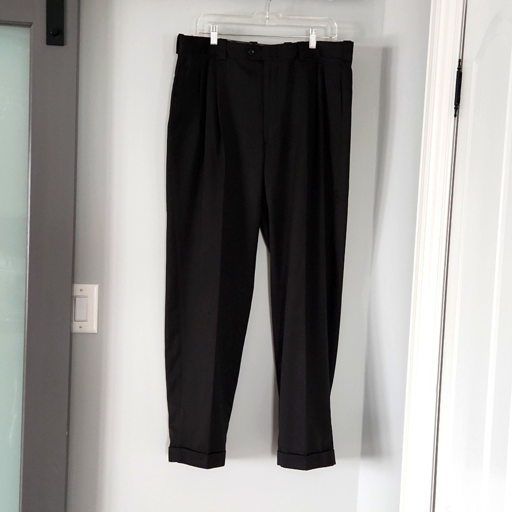 Gala mens size 38 black slacks with cuff